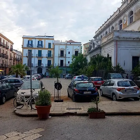 Sweet In The Center * Palermo